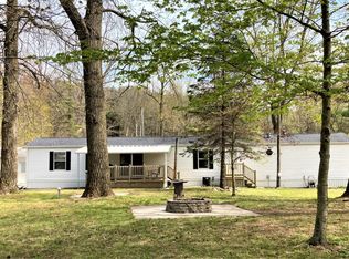 9818 Cherry Dr, Reading, MI 49274