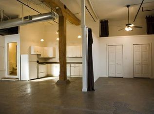 1721 S Ervay St APT 104, Dallas, TX 75215