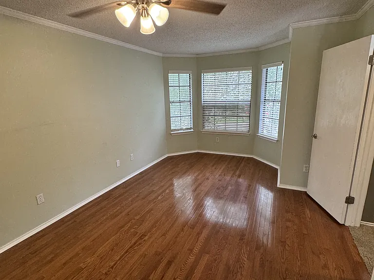 13815 Stone Holw — Photo 26
