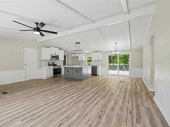 4th image of 183 Old Mill Dr