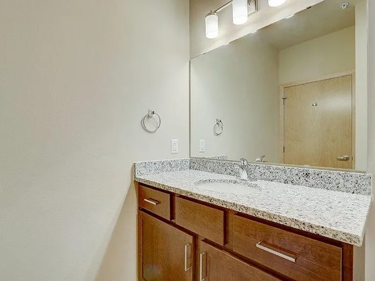 The Compass Apartments — Photo 23