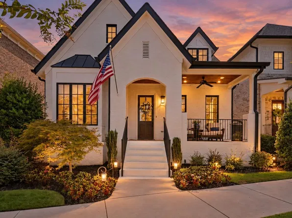 7008 Arbury Way, Ooltewah, TN 37363