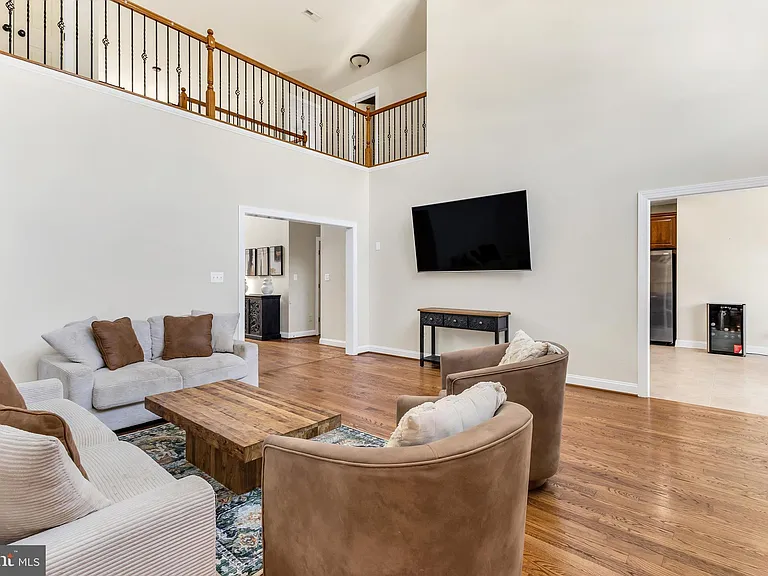 23636 Hansel Ct — Photo 10