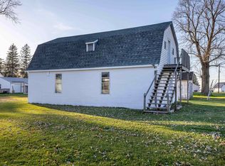 115 Summer St, Warren, IL 61087