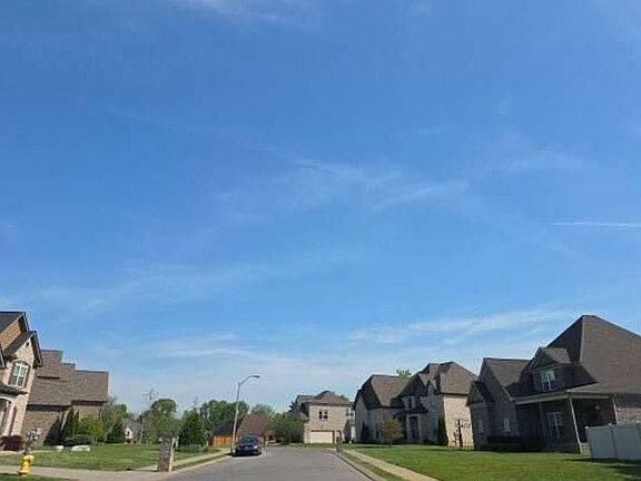 5th image of 2618 Ritz Ln