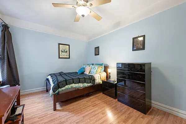 Sold by Nest Seekers International | media 4