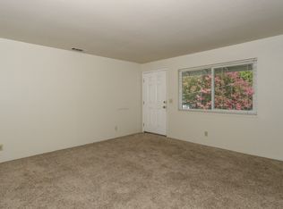 436 Oak St APT 4, Chico, CA 95928