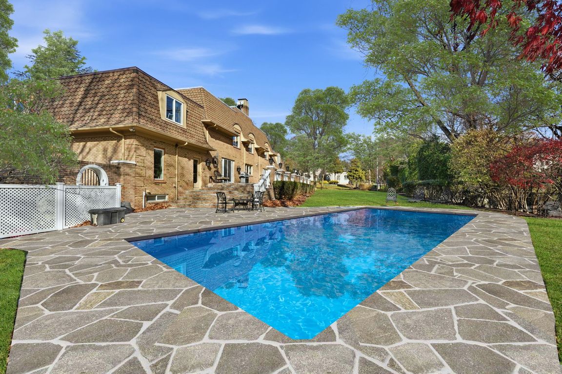 next background image