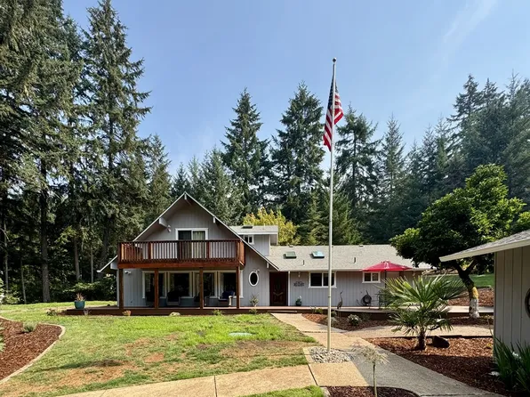 24466 Bolton Hill Rd, Veneta, OR 97487