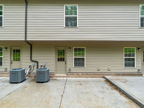 2nd image of 177 Center Pointe Dr