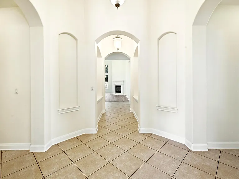 201 Varco Dr — Photo 11