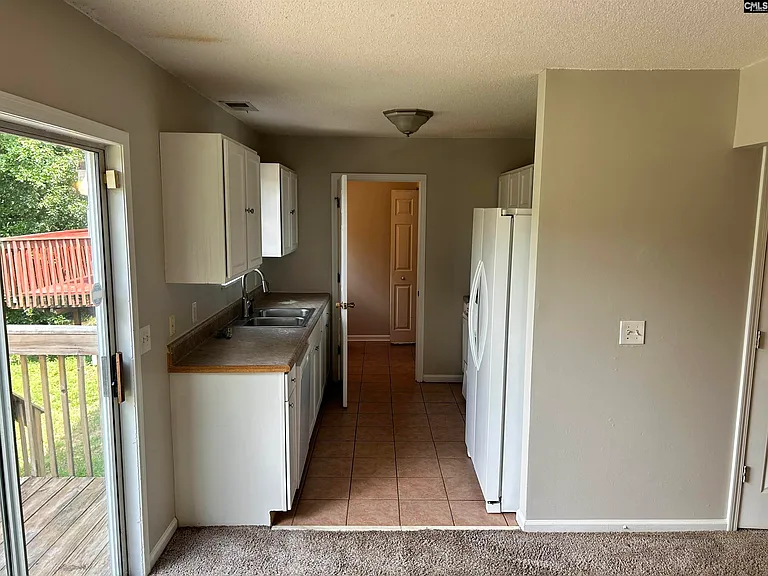 122 Curvewood Rd — Photo 12