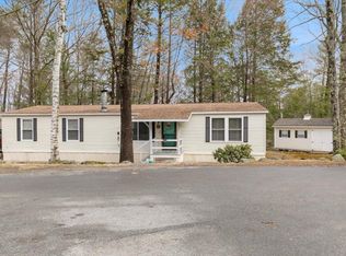 6 Axle Ave, Danville, NH 03819