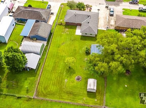 4th image of 212 Bourg Dr #0