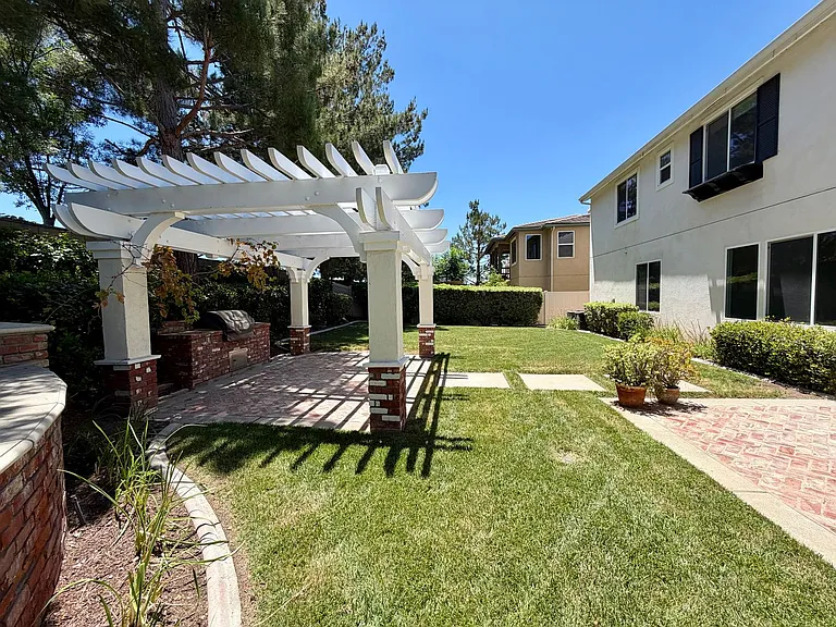 35614 Bovard St — Photo 6