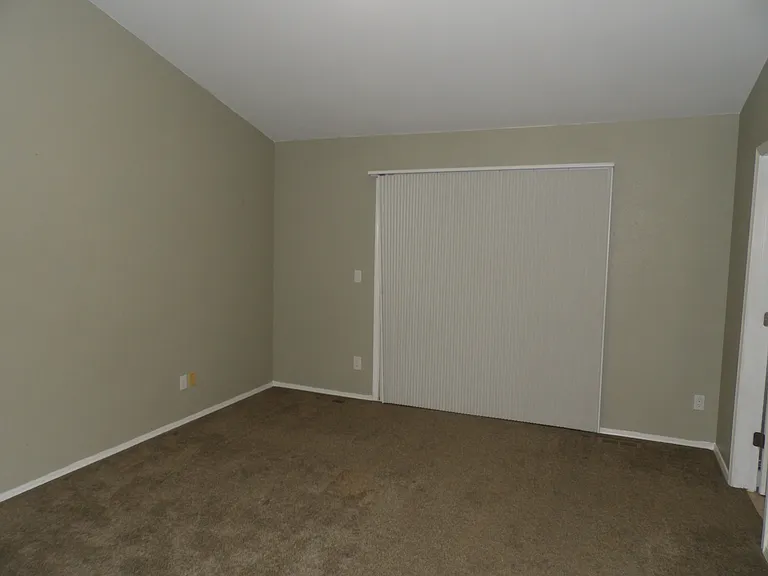 1855 Smoke Ridge Dr — Photo 15