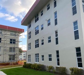 3100 NE 48th Ct APT 313, Lighthouse Pt, FL, 33064