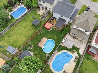 1090 Keswick Ct, Oshawa, ON L1K 2V2