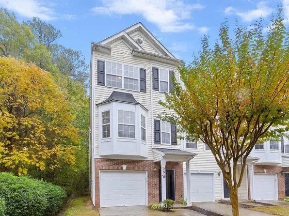 2810 Wyntercrest Ln, Durham, NC 27713