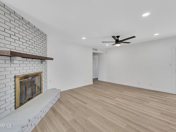 5th image of 2611 E RANDALL Drive