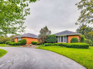 2420 Cumberland Cir, Long Grove, IL 60047