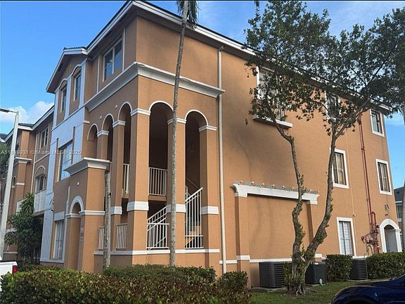 5th image of 17710 NW 73rd Ave