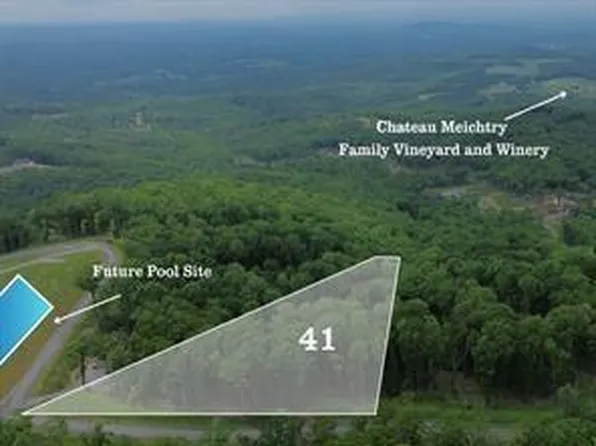 41 High Summit Dr #41, Talking Rock, GA 30175