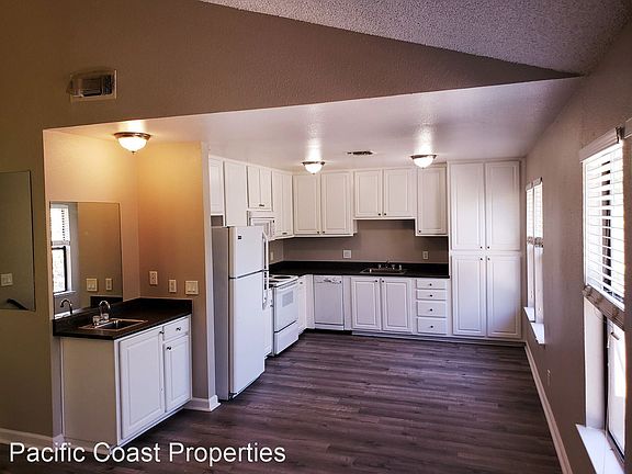 5th image of 5034 Manzanita Ave