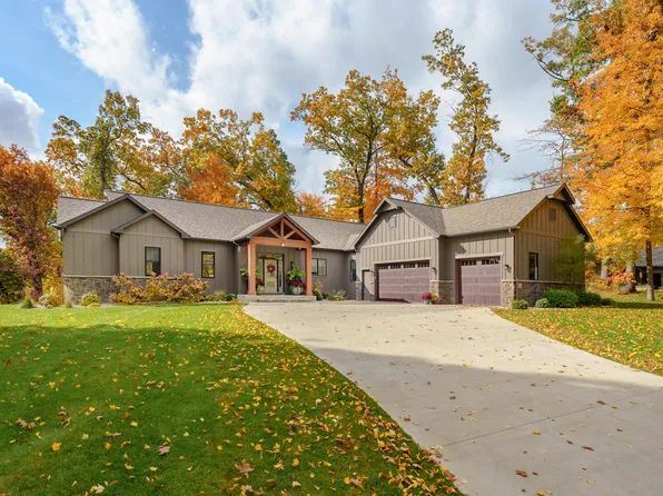 7161 Bentwood Trl, Kalamazoo, MI 49009