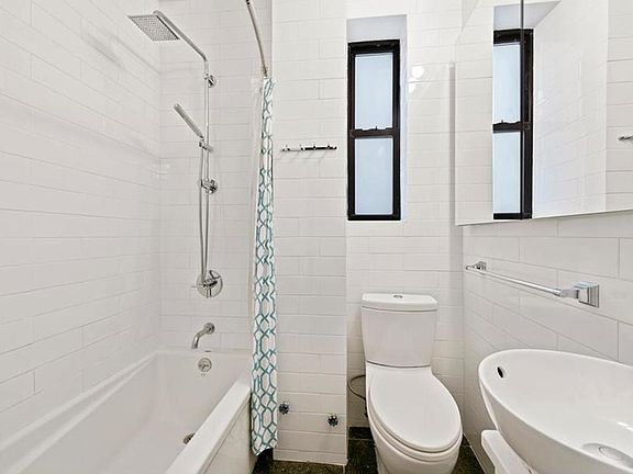 4th image of 323 W 83rd St APT 4D