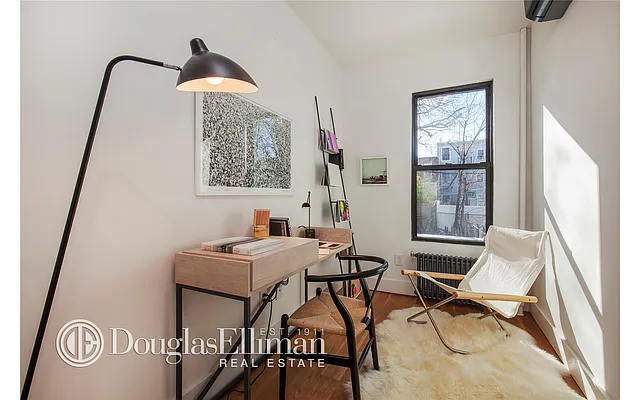 Sold by Douglas Elliman | media 19