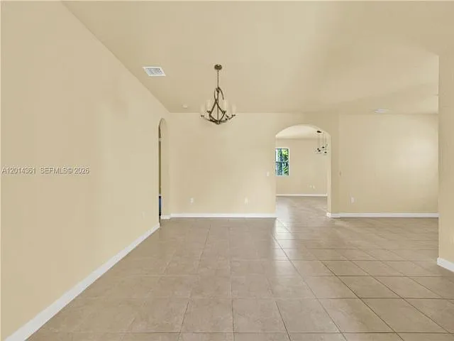 11924 SW 155th Ct — Photo 2