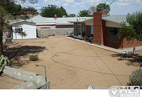 3rd image of 8717 Jade Ln