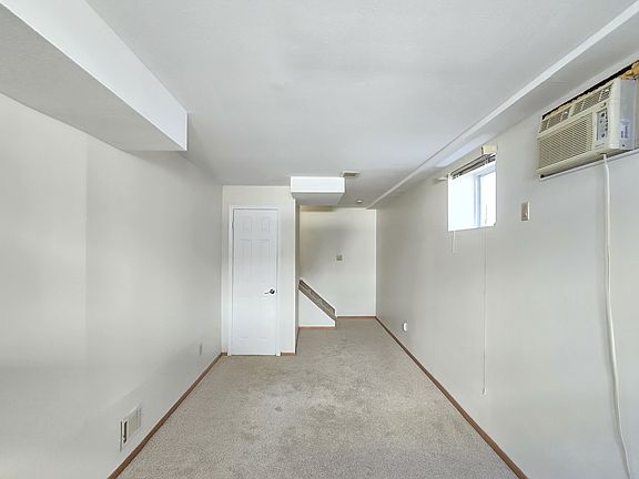 5th image of 203 Gurley Ave #1