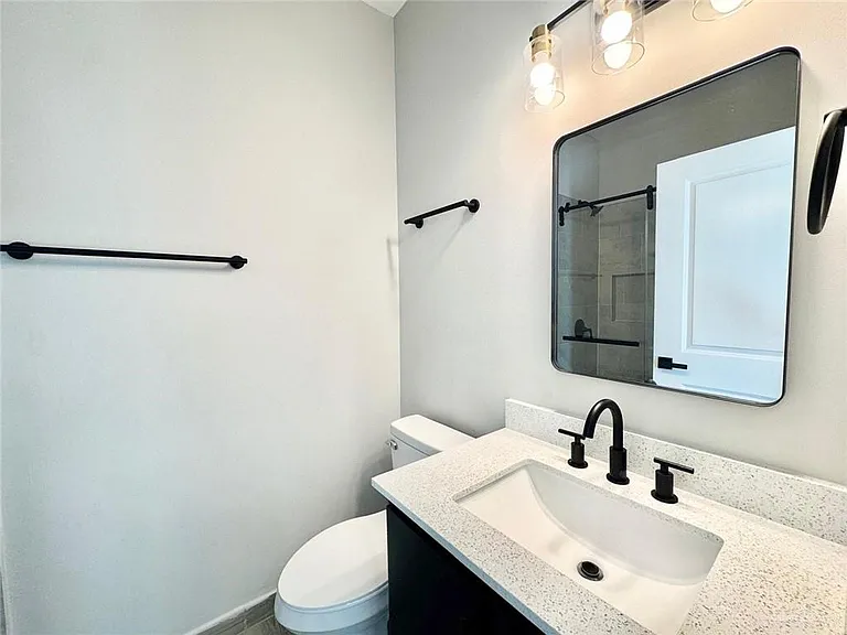 2103 Selena St #1 — Photo 15