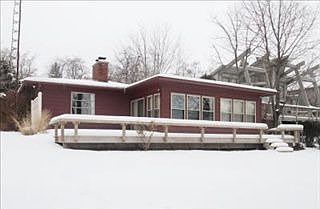 1st image of 1385 W Gull Lake Dr
