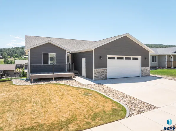 2672 Meadows Dr, Sturgis, SD 57785