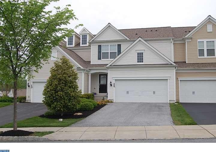 1st image of 271 N Caldwell Cir