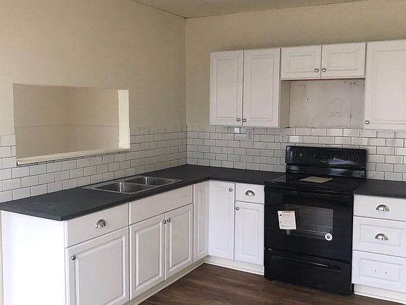 5th image of 939 Avondale Ave
