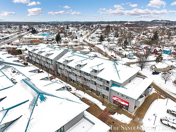 5th image of 529 Miller Dr Unit 305