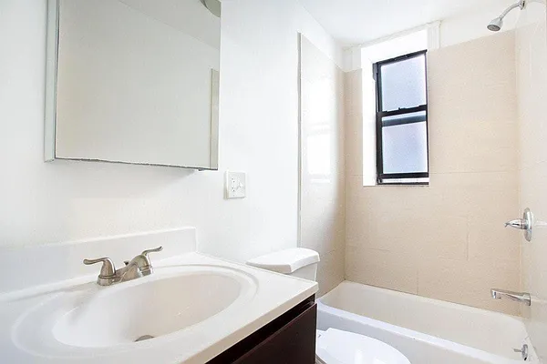 Rented by Bold New York | media 5