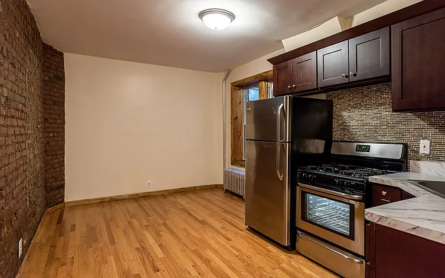 Rented by Nooklyn NYC LLC | media 19