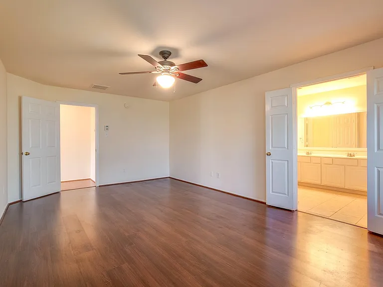 18231 Afton Hollow Ln — Photo 14