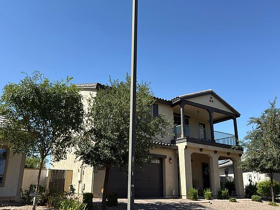 3rd image of 14435 W Windrose Dr
