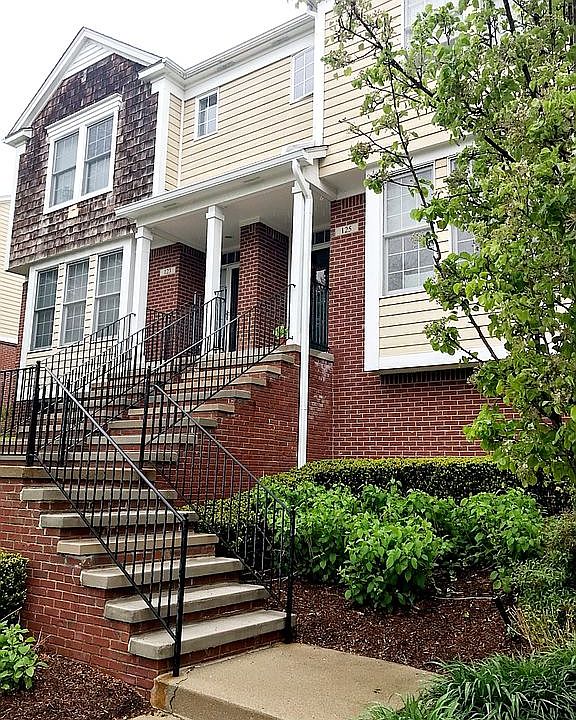 1st image of 125 E Parent Ave #1