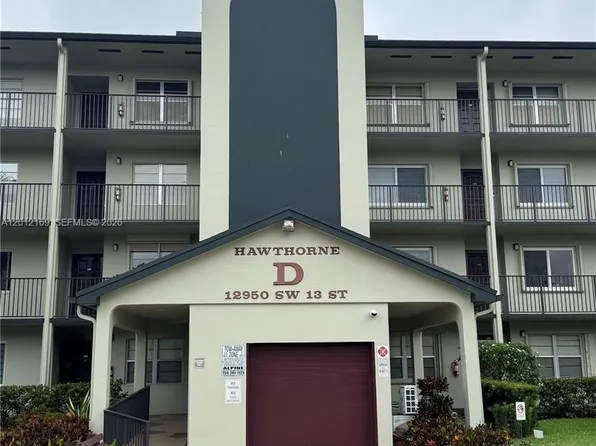 12950 SW 13th St APT 412D, Pembroke Pines, FL 33027