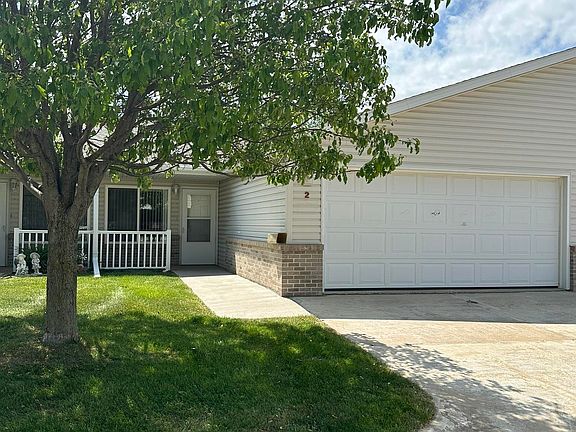 2nd image of 1141 Meadow View Ct Unit 2