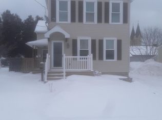 1035 S 23rd St, Manitowoc, WI 54220