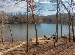 2411 Kitzbuhl Bluff Dr, Innsbrook, MO 63390