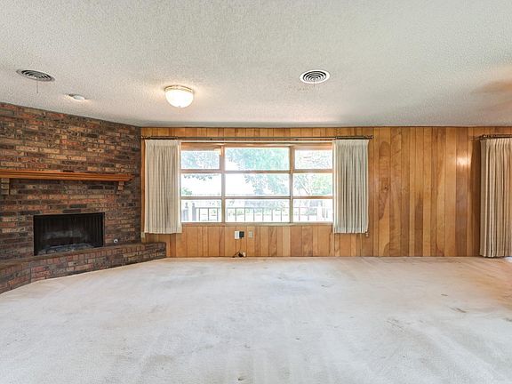 5th image of 2418 N 4th St